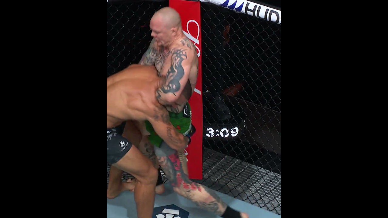 Anthony Smith is back this weekend 👊 #UFCkansascity