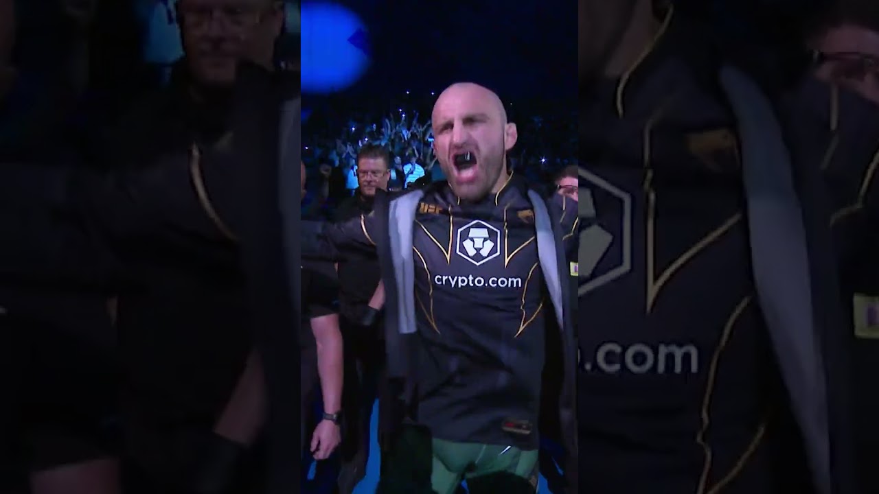Does Alexander Volkanovski have the best walkout? 🤔 #ufc314