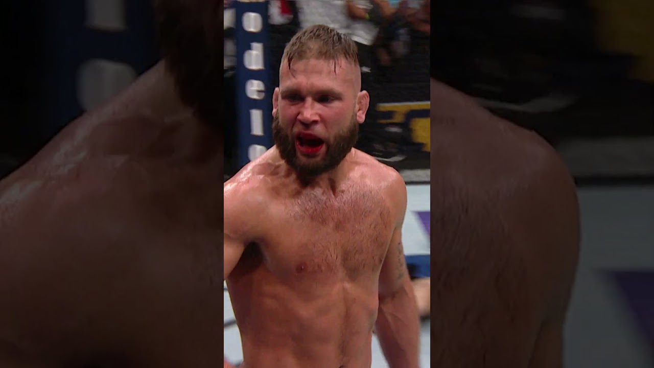 remember when Jeremy Stephens KO'd Josh Emmett 😳 #ufcdesmoines