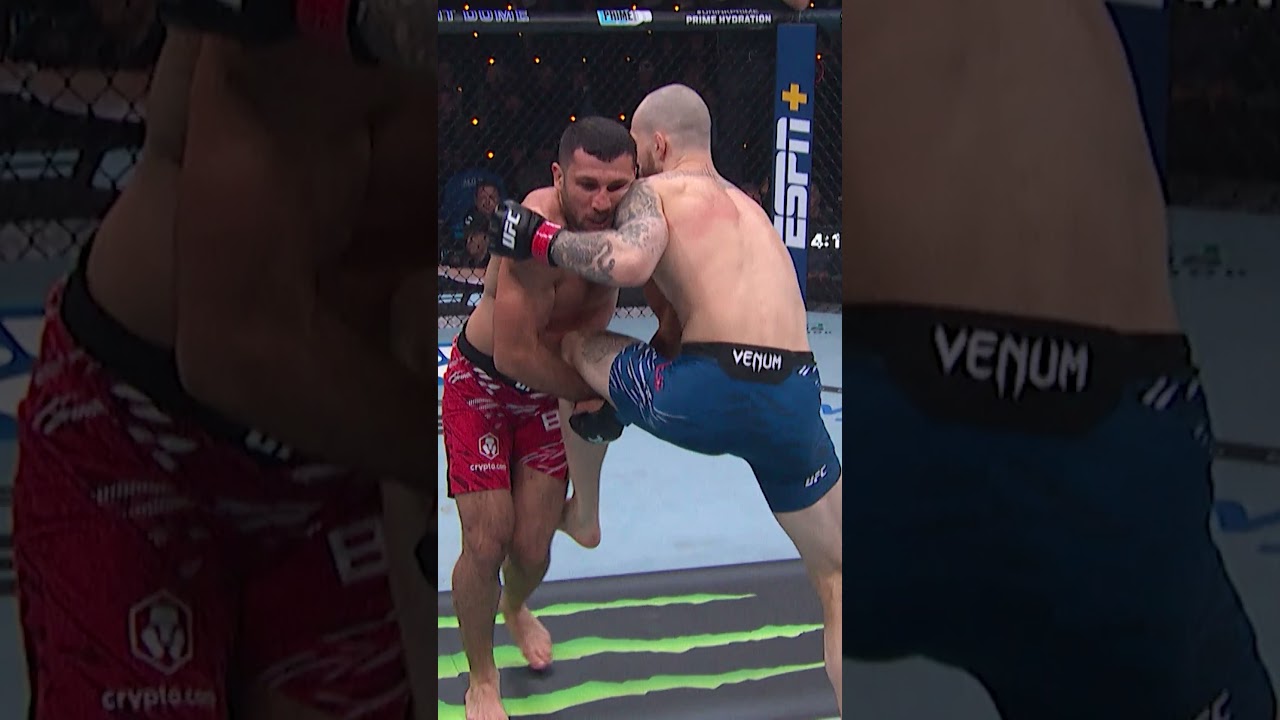 this is some NASTY ground and pound 🤢 #ufcdesmoines