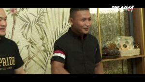 ROAD TO UFC | MALAM PELEPASAN RIO TIRTO & DENI DAFFA JELANG KEBERANGKATAN KE SHANGHAI CHINA