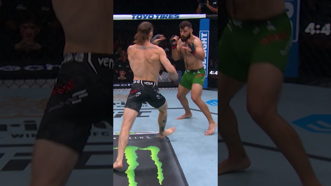 wowww this Zachary Reece KO 🤯 #ufcvegas107