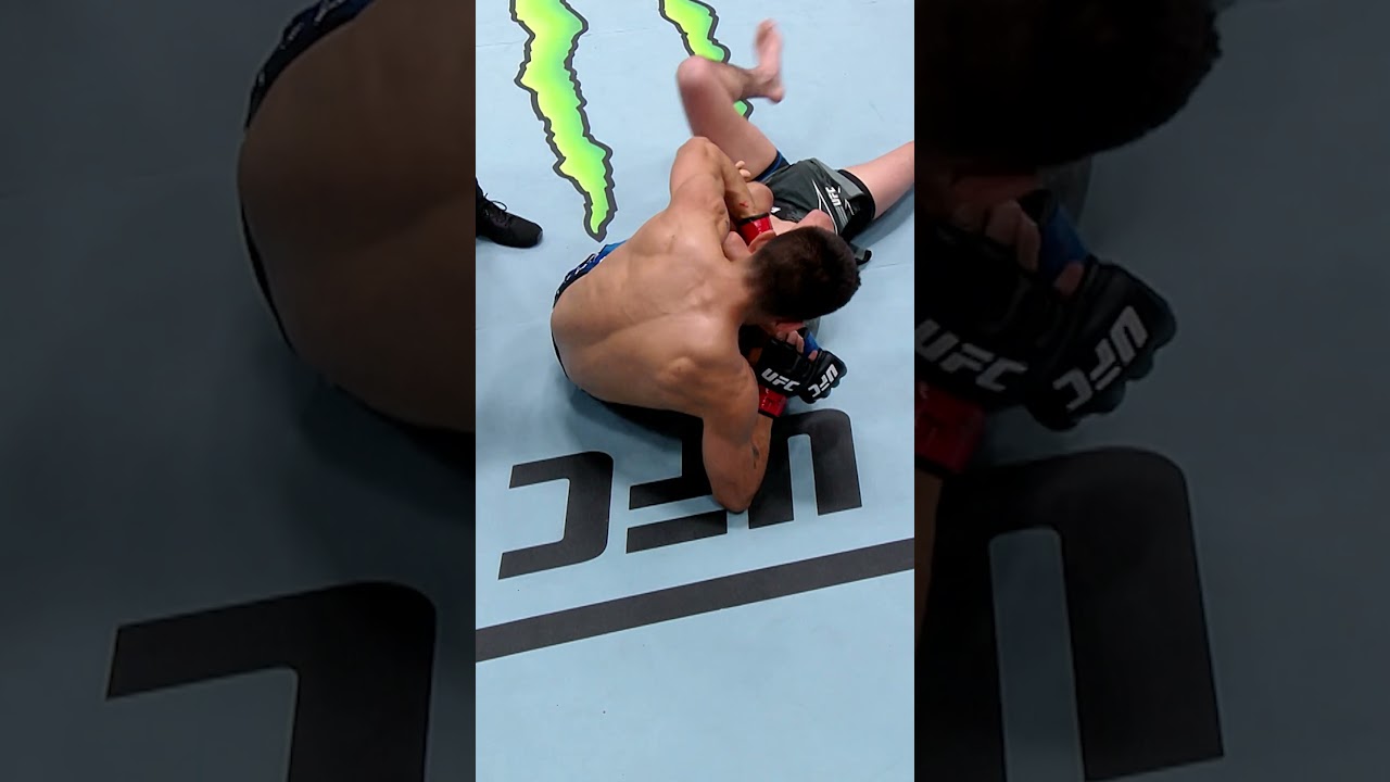 he tapped QUICK 😳 #ufc316