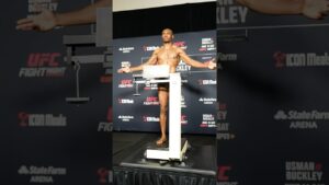 Kamaru Usman has made weight! 🚨 #ufcatlanta