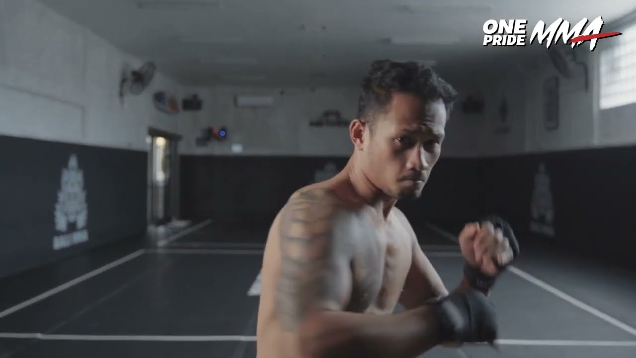 Sukma Prawira - Siap Hadapi Mantan Juara Lightweight, Angga "The Hitman"