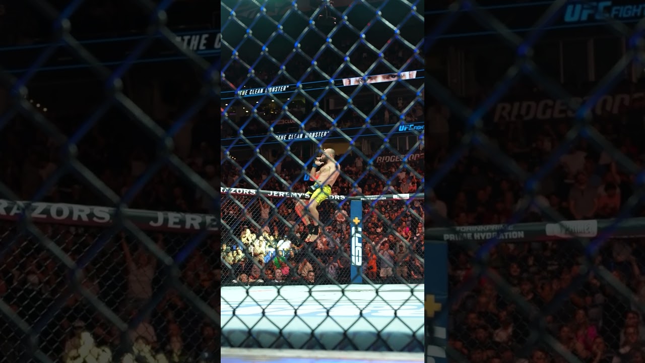 THREE HEEL HOOKS WINS IN A ROW!! 😯 #ufcnashville