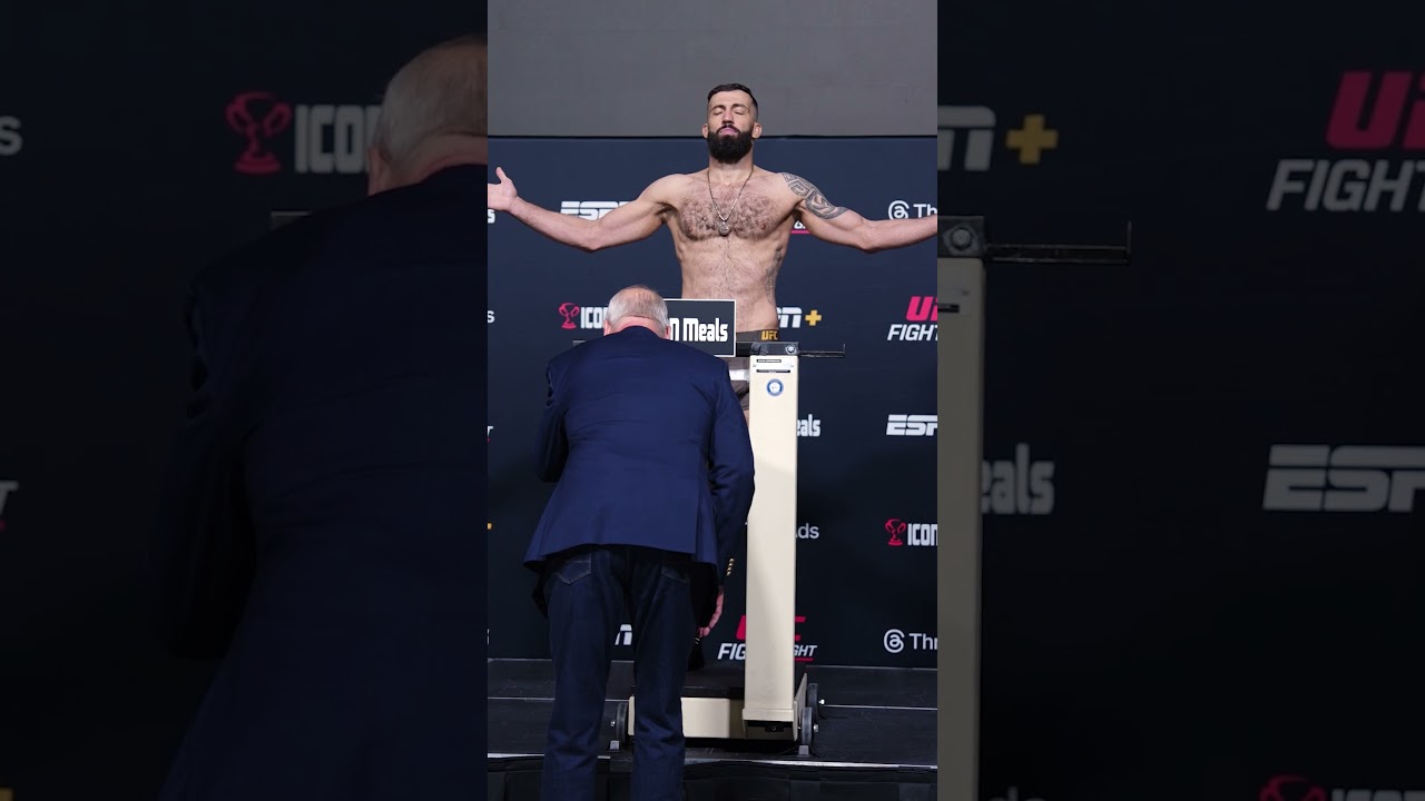 185.5lbs for Roman Dolidze 💪 #ufcvegas109