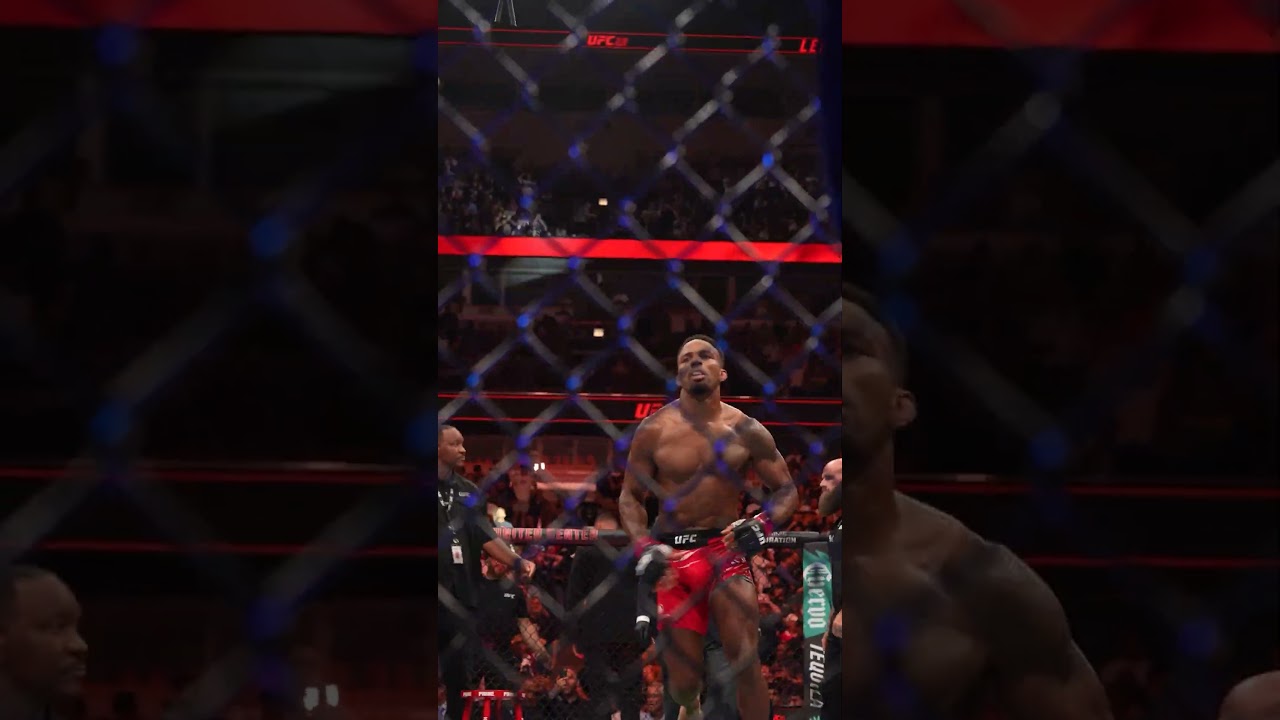 ANOTHER SPINNING ELBOW 🤯 #ufc319