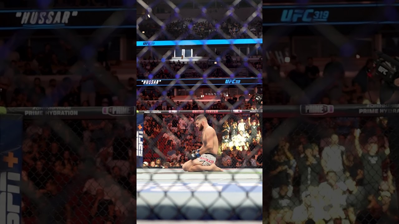first round finish for Michal Oleksiejczuk 👏 #ufc319