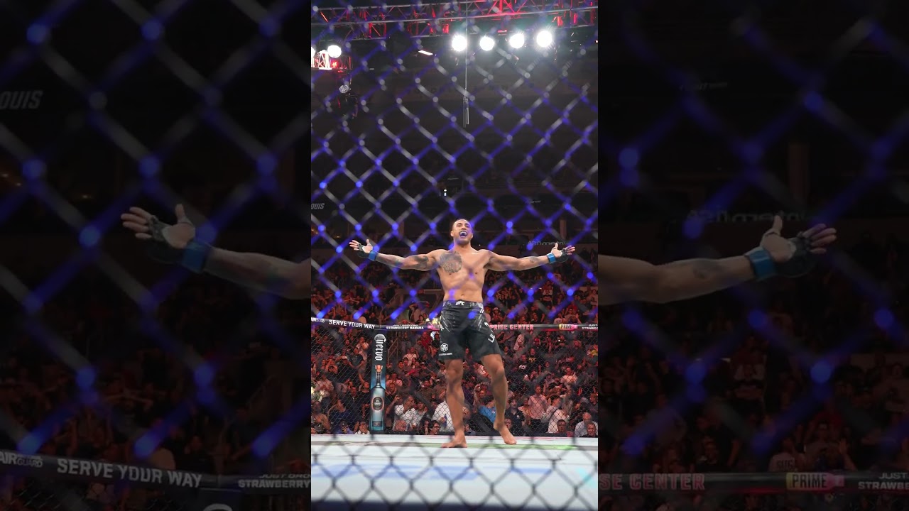 Carlos Ulberg made QUICK WORK of his opponent 🚨 #ufcperth