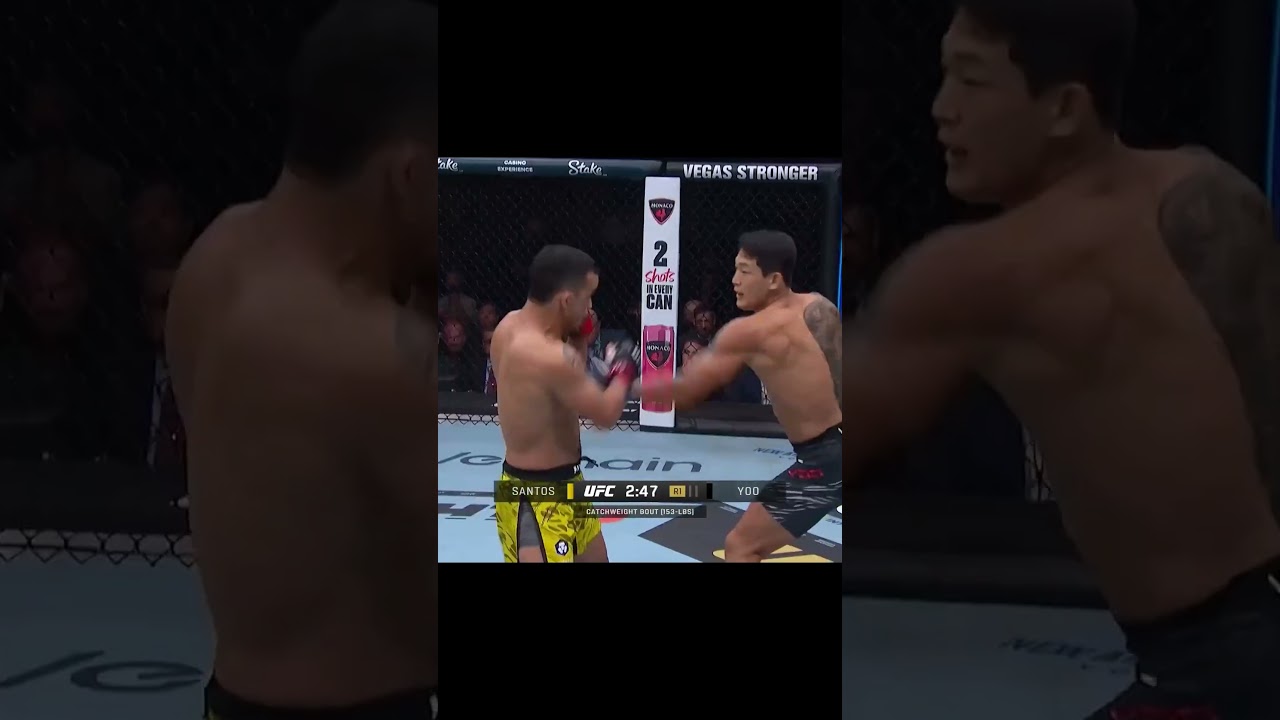 JooSang Yoo showboating early! 😂 #ufc320