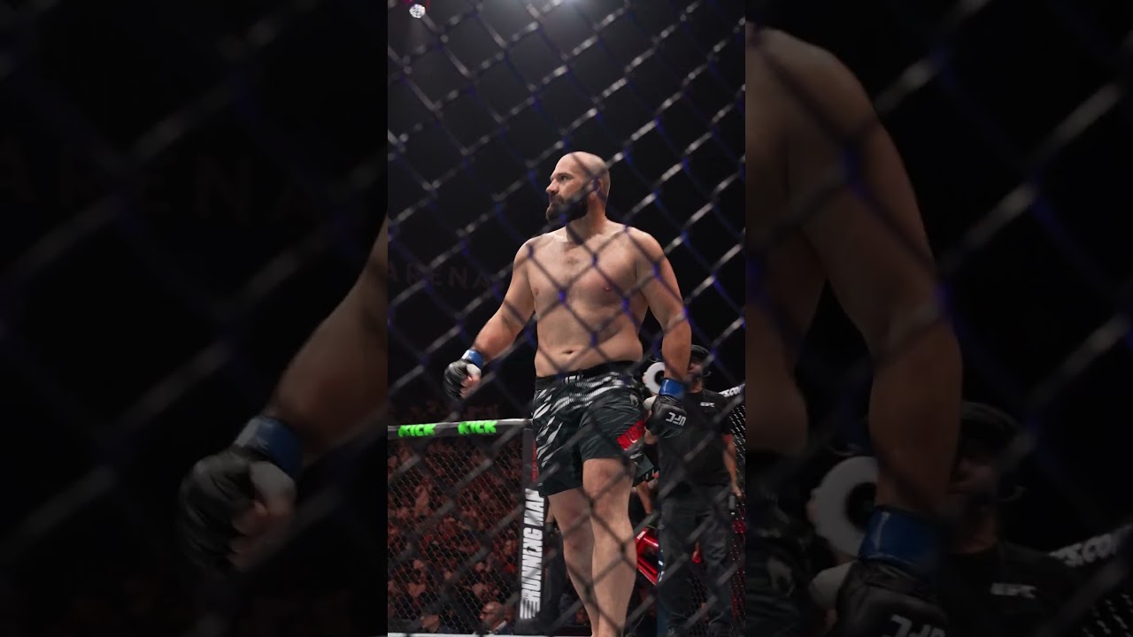 Murzakanov wasted no time!!! 😳 #UFC321