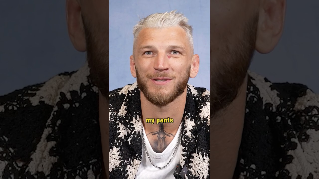 Dan Hooker sh*t his pants? 🤣 #ufcqatar