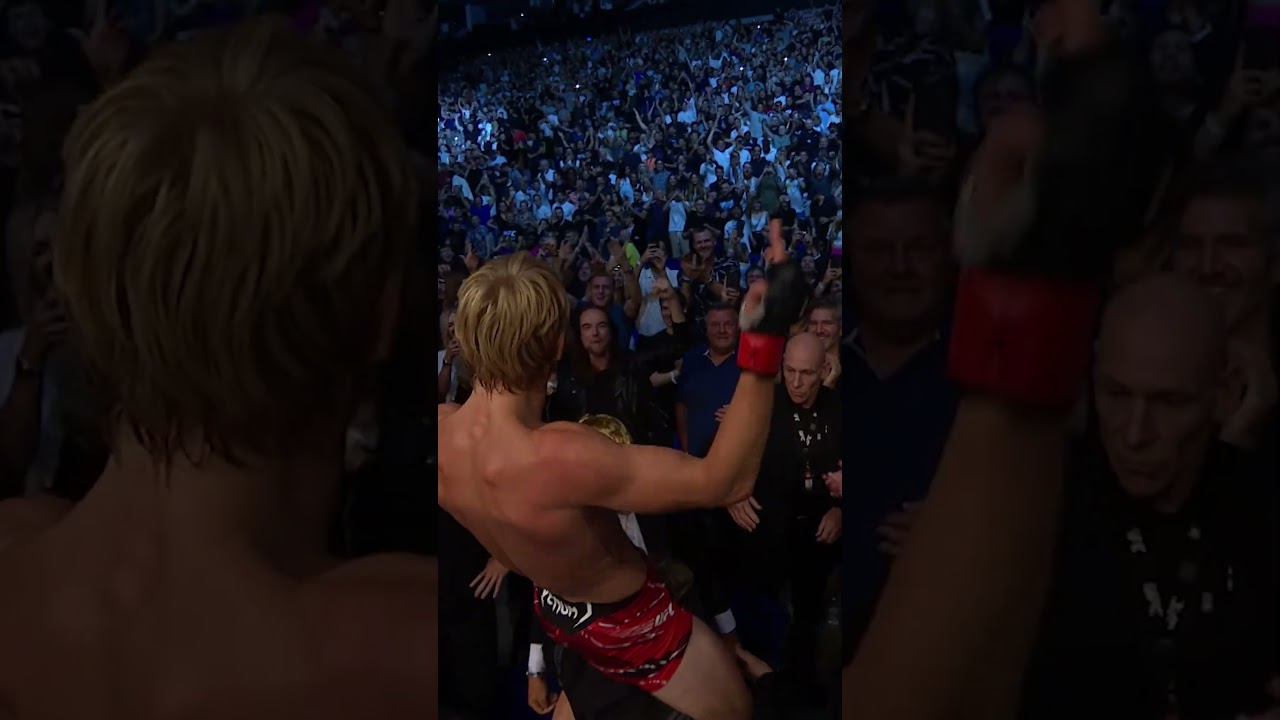 he T-BAGGED him 😲 #ufc324