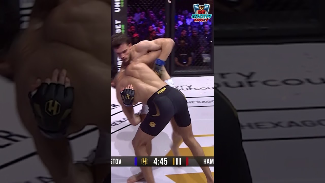 Perfect Timing on the Takedown! ⏱️