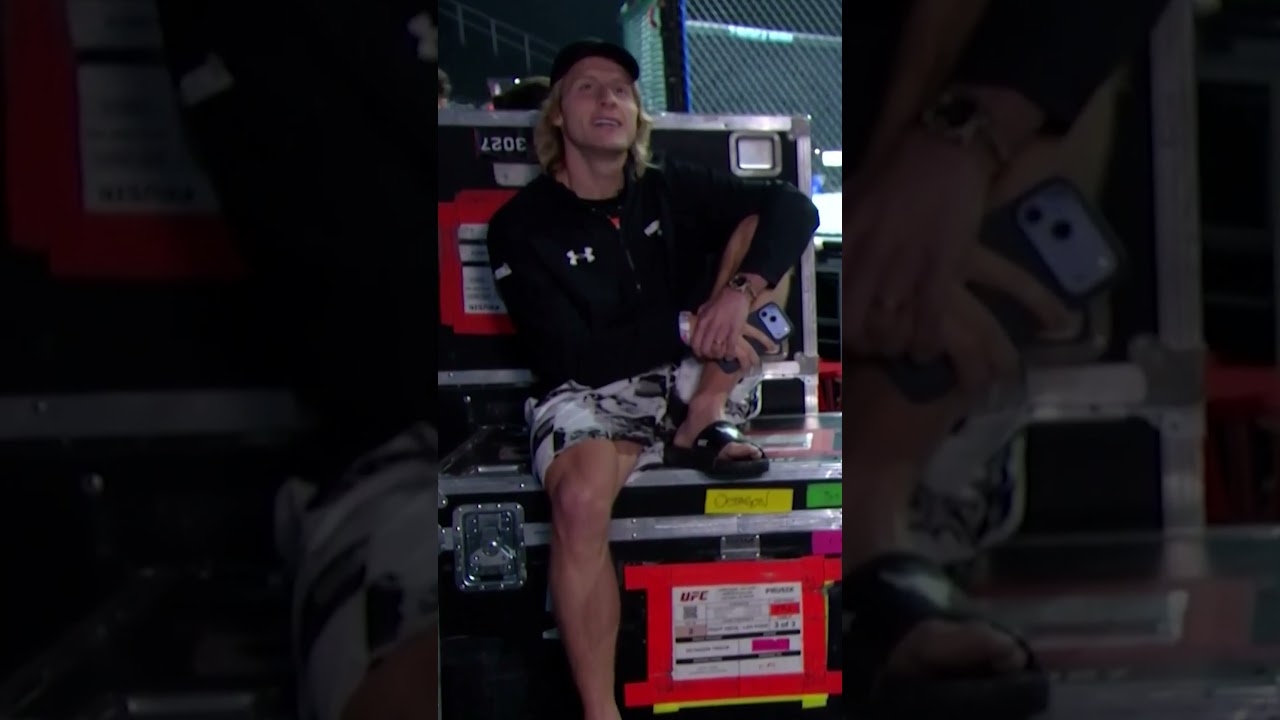 Vibes are HIGH at the weigh-ins 🎵 #UFC324