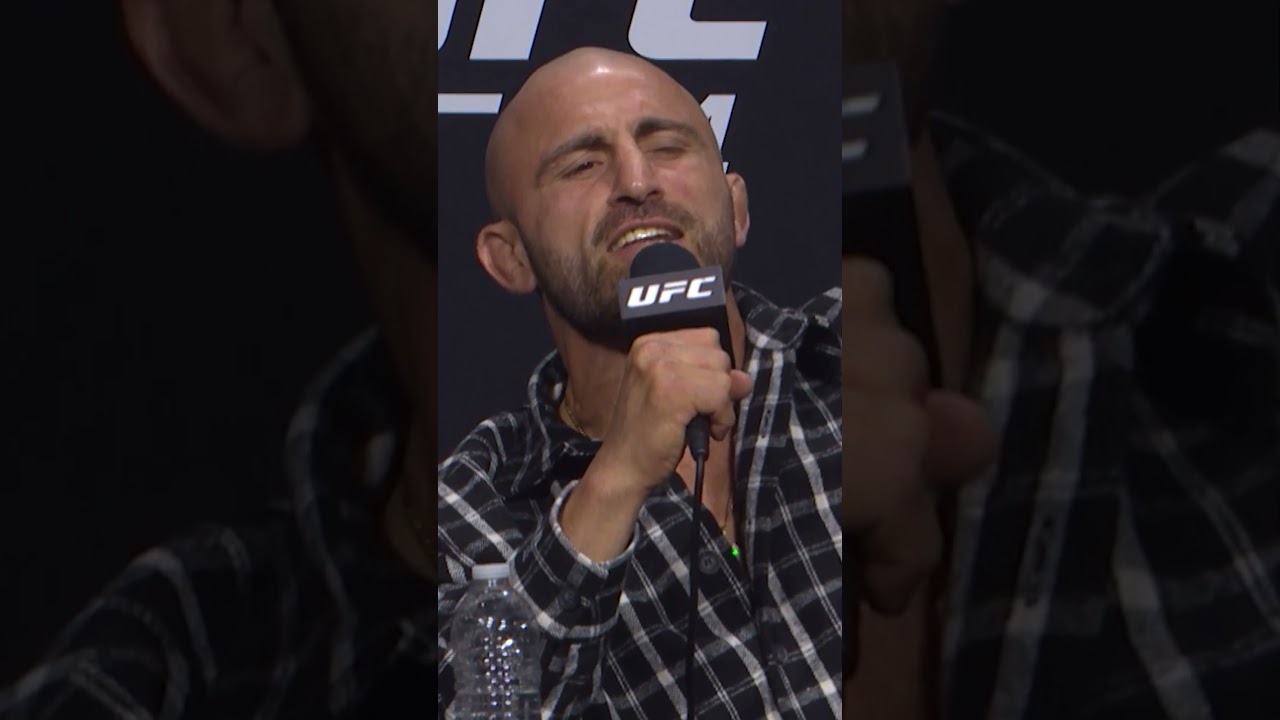 Volkanovski has some pipes on him 🤣 #ufc325
